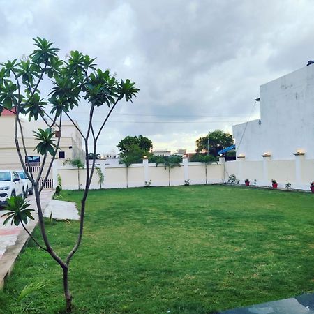 Osho Lifestyle Villa Lucknow Exterior foto