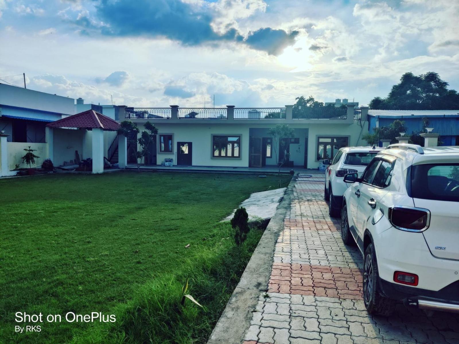 Osho Lifestyle Villa Lucknow Exterior foto